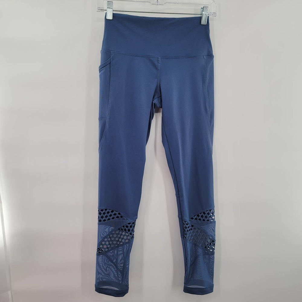 VICTORIA'S Secret PINK Ultimate Leggings Laser Cut and Mesh Detail Size S - Picture 6 of 6